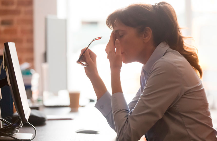 Adoecimento mental entre os trabalhadores do setor do Teleatendimento.